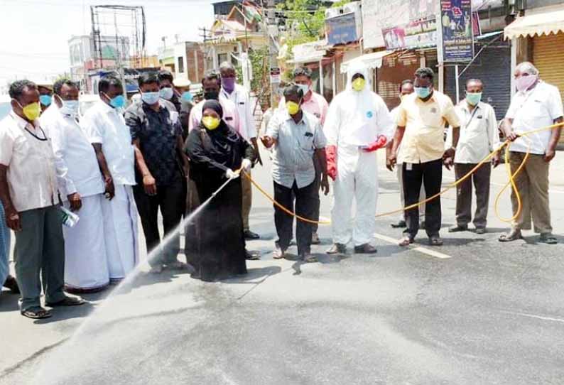 திருப்பத்தூர் மாவட்டத்தில், யாருக்கும் கொரோனா அறிகுறி இல்லை - அமைச்சர் நிலோபர்கபில் பேட்டி