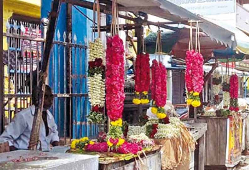 ஊரடங்கில் தளர்வு இருந்தும் விற்பனை இல்லாமல் பூ வியாபாரிகள் தவிப்பு