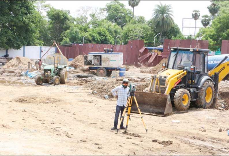 வடமாநில தொழிலாளர்கள் சொந்த ஊருக்கு சென்றதால் கட்டுமான பணிகள் பாதிக்கும் அபாயம்