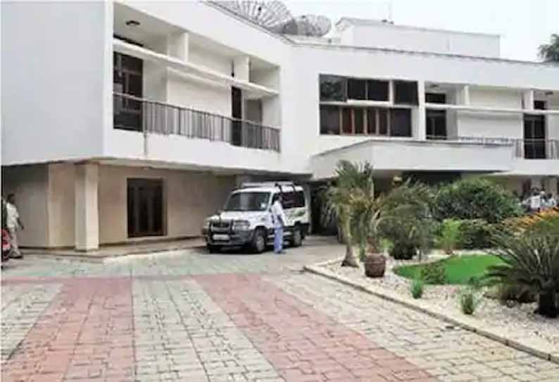 https://img.dailythanthi.com/Articles/2020/May/202005271454326272_Jayalalithaa-Boise-Garden-House-Can-be-turned-into-official_SECVPF.gif
