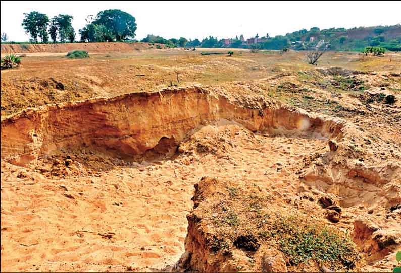 கடலூர் கெடிலம் ஆற்றில் அரங்கேறும் மணல் கொள்ளை