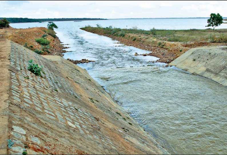 கண்டலேறு அணையிலிருந்து திறக்கப்பட்ட கிருஷ்ணா நதிநீர் பூண்டி ஏரியை வந்தடைந்தது