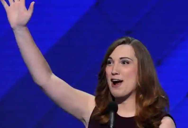 அமெரிக்கா தேர்தல்: வரலாற்றில் முதல்முறையாக திருநங்கை வெற்றி