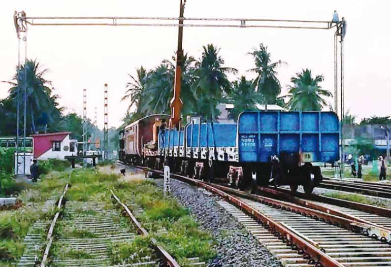 மன்னார்குடி-நீடாமங்கலம் இடையிலான மின்சார ரெயில்பாதை பணிகளை இம்மாத இறுதிக்குள் முடிக்க தீவிரம்