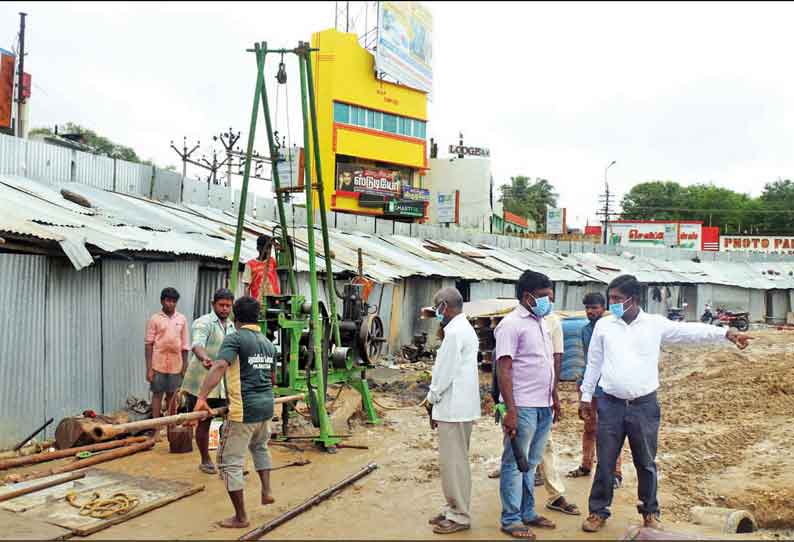 நெல்லை சந்திப்பு பஸ் நிலையத்தில் ஐகோர்ட்டு குழுவினர் 2-வது நாளாக ஆய்வு