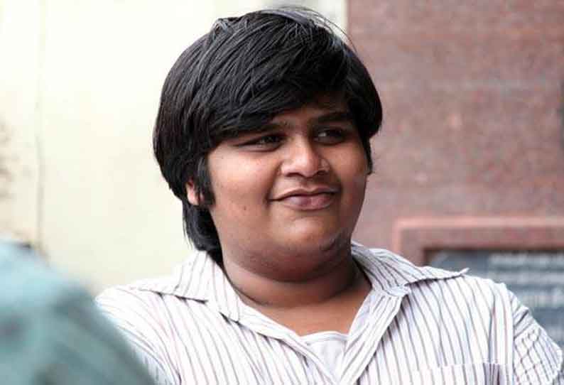 பேரறிவாளனை விடுவிக்க முதல்வர், ஆளுநர் நடவடிக்கை எடுக்க வேண்டும் - இயக்குநர் கார்த்திக் சுப்பராஜ்