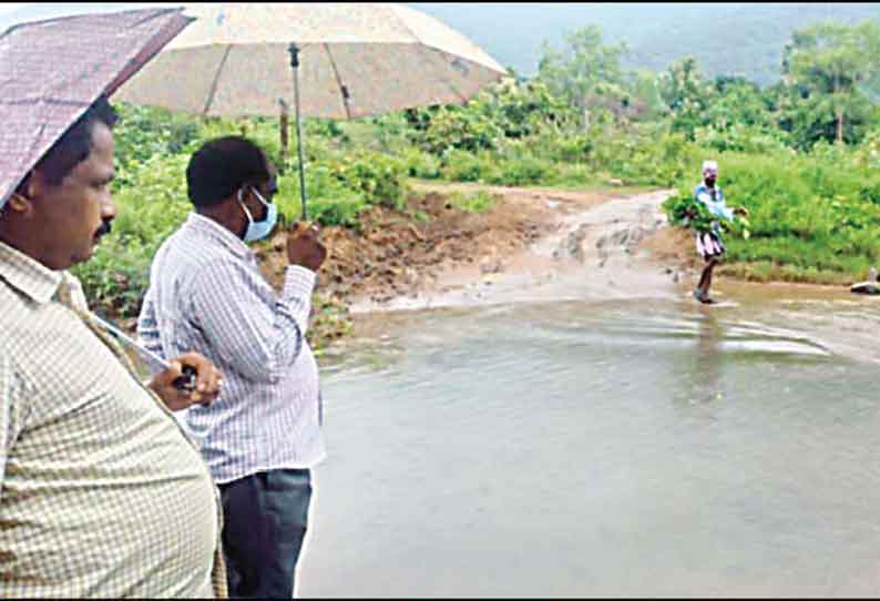 சங்கராபுரம் அருகே மணி நதியை கடந்து வர கிராமமக்களுக்கு தடை