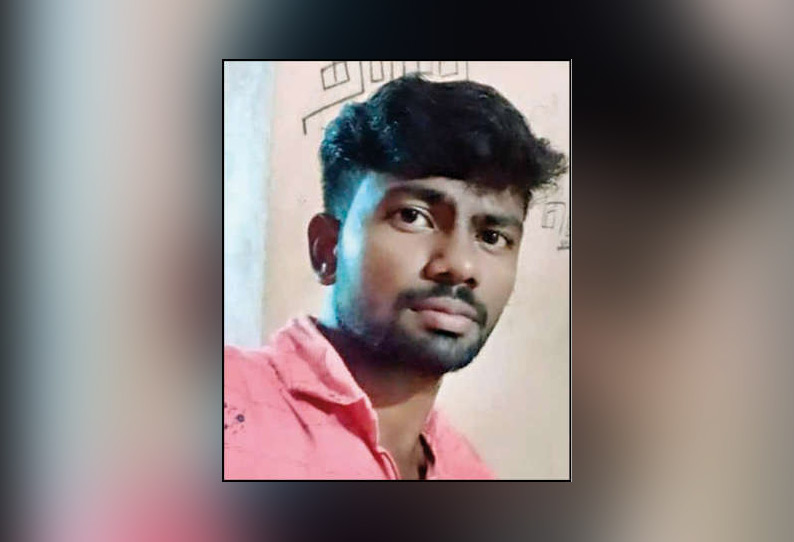 உத்தமபாளையத்தில் ஆற்றில் அடித்து செல்லப்பட்ட பாலிடெக்னிக் கல்லூரி மாணவர் - தேடும் பணியில் தீயணைப்பு படையினர் தீவிரம்