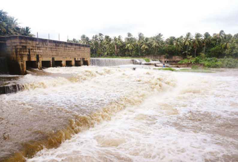 குமரியில் தொடரும் மழை: மாம்பழத்துறையாறு அணை நிரம்பியது