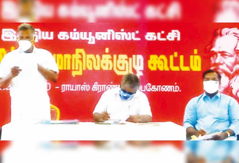 வேளாண் சட்டங்களுக்கு எதிராக அரசு அலுவலகங்கள் முன்பு வருகிற 12-ந் தேதி மறியல் போராட்டம் - முத்தரசன் அறிவிப்பு