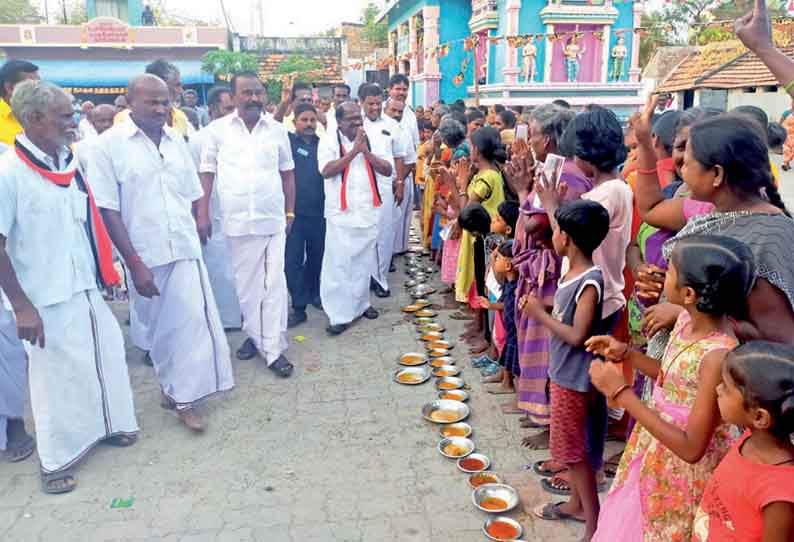 அ.தி.மு.க. அரசு கொண்டு வந்துள்ள காவிரி - குண்டாறு இணைப்பு திட்டத்தின் மூலம் திருச்சுழி தொகுதியில் விவசாயம் செழிக்கும் பகுதியாக மாறும் - அ.தி.மு.க. வேட்பாளர் ராஜசேகர் பேச்சு