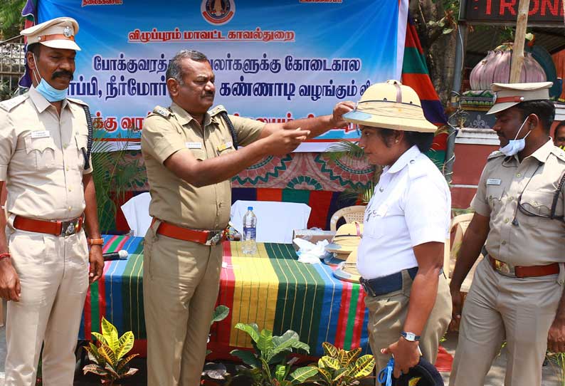 போக்குவரத்து போலீசாருக்கு தொப்பி கருப்பு கண்ணாடி