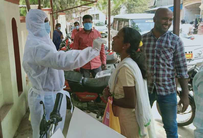 ஆம்பூரில்  கொரோனா தொற்று பரவல் தடுப்பு பணிகள் தீவிரம்