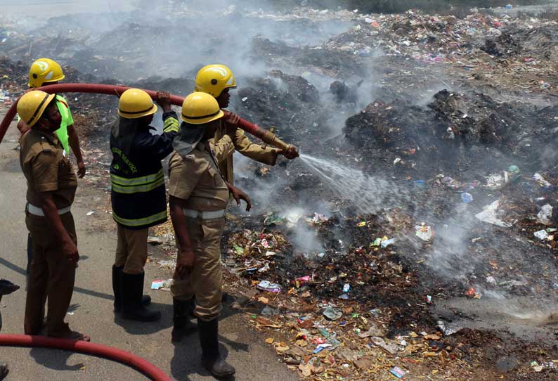 தூத்துக்குடி கிழக்கு கடற்கரை சாலையில் பொதுமக்கள் சாலை மறியல்