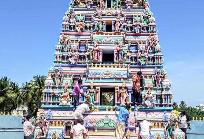 சமயபுரம் மாரியம்மன் கோவிலில் உழவாரப்பணி