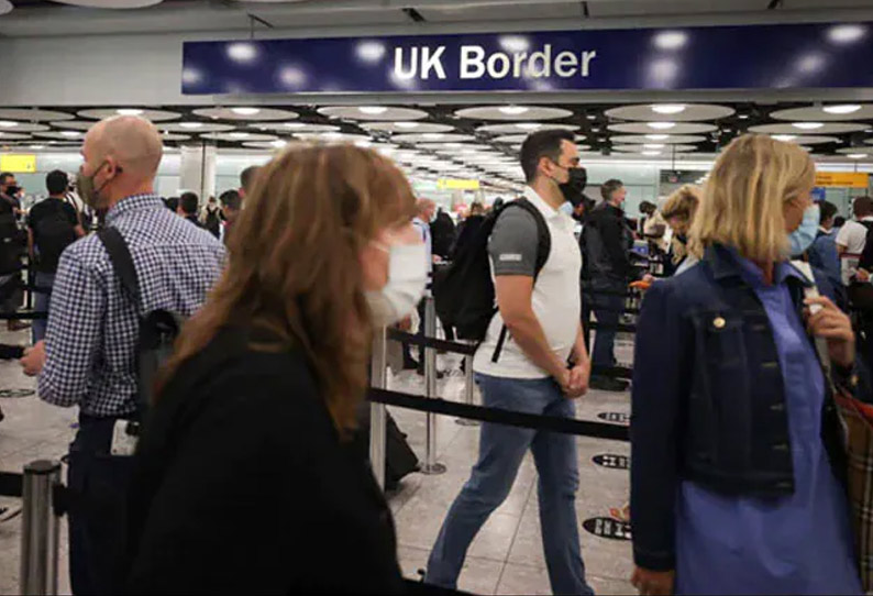 UK relaxes Covid travel curbs for India, institutional quarantine exempted  || இங்கிலாந்து நாட்டில் இந்தியர்களுக்கு பயண கட்டுப்பாடு தளர்வு