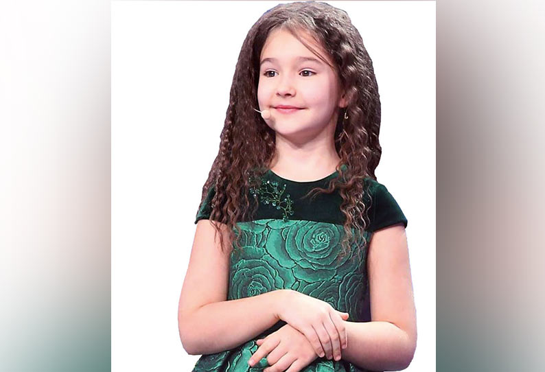 Bella Devyatkina, the Russian Girl Who Speaks 21 Languages 8 வயதில்