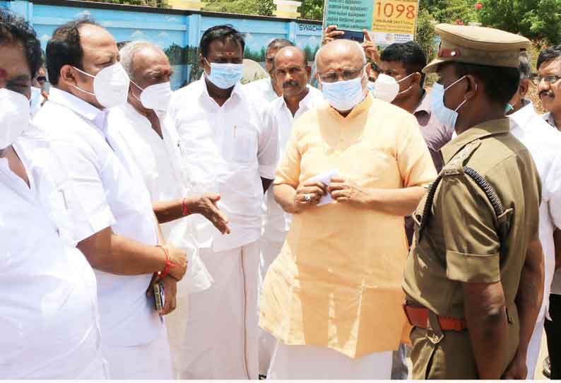 தஞ்சை கலெக்டர் அலுவலகத்தை பா.ஜ.க.வினர் முற்றுகையிட முயற்சி