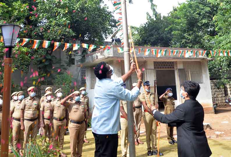 சுதந்திர தினவிழா கொண்டாட்டம்