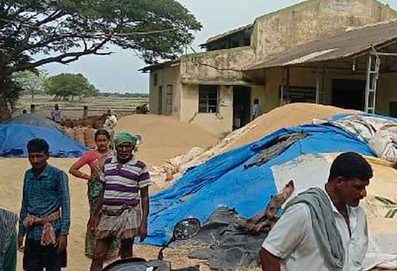 கூடுதல் நெல் மூட்டைகளை கொள்முதல் செய்ய வேண்டும்