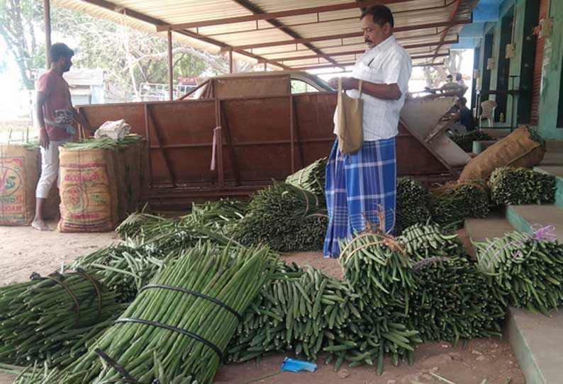 மூலனூர் கொள்முதல் நிலையத்திற்கு முருங்கைக்காய் வரத்து அதிகரிப்பு