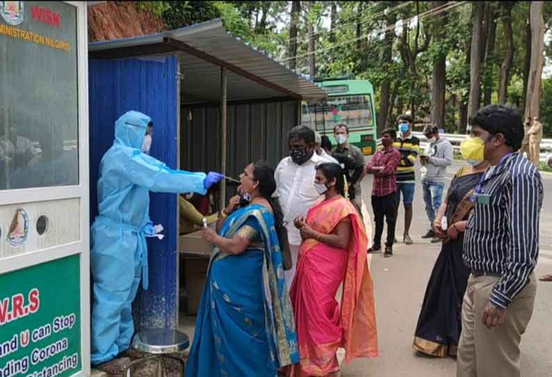 சுற்றுலா பயணிகளுக்கு கொரோனா பரிசோதனை தீவிரம்