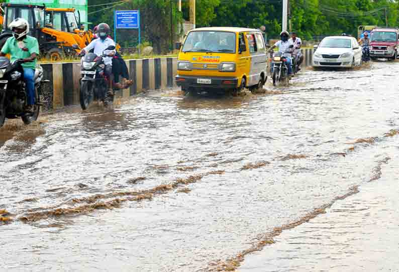 மதுரையில் 1 மணி நேரம் பலத்த மழை