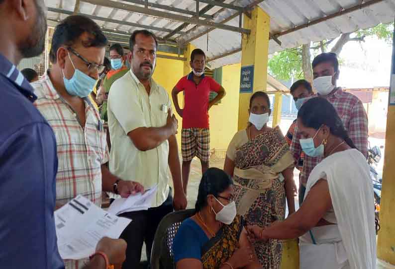 ஆழ்வார்குறிச்சியில் கொரோனா தடுப்பூசி முகாம்