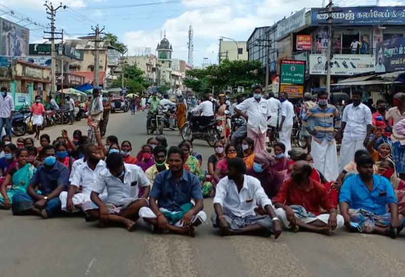 பட்டுக்கோட்டை அருகே பட்டதாரி பெண் மர்ம சாவு: கணவர் குடும்பத்தினர் மீது நடவடிக்கை எடுக்கக்கோரி உறவினர்கள் சாலை மறியல்