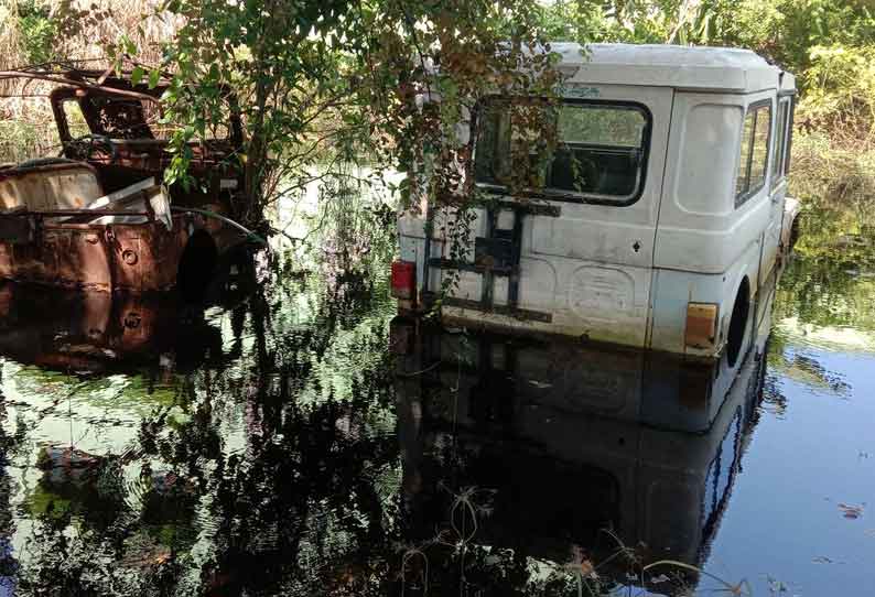 தேங்கி கிடக்கும் மழைநீரால் நோய் பரவும் அபாயம்