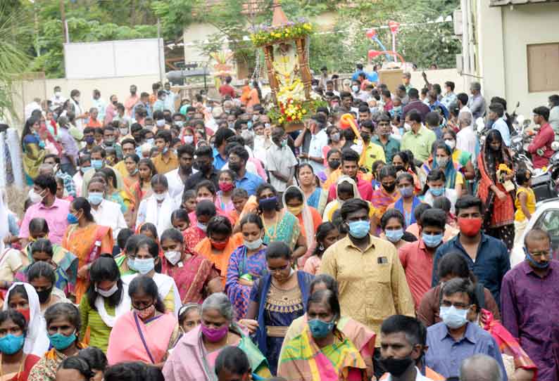 புனித அமல அன்னை ஆலய தேர்த்திருவிழா- வேண்டுதல் தேர் எடுத்து வழிபாடு