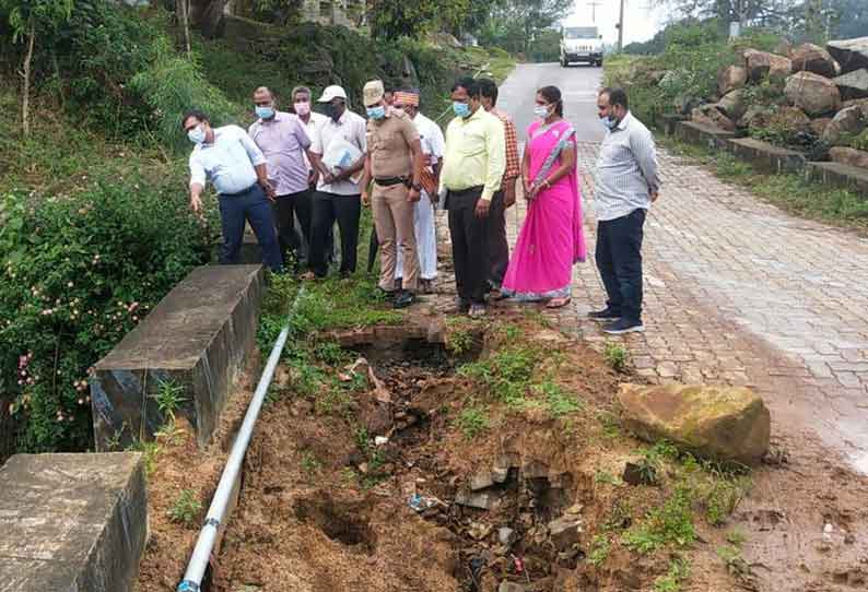 பிரதமர் வீடுவழங்கும் திட்ட பயனாளிகளை அதிகரிக்க கலெக்டர் அமர்குஷ்வாஹா உத்தரவு