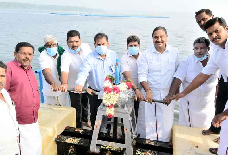 பாரூர் ஏரியில் இருந்து 2-ம் போக பாசனத்துக்கு தண்ணீர் திறப்பு