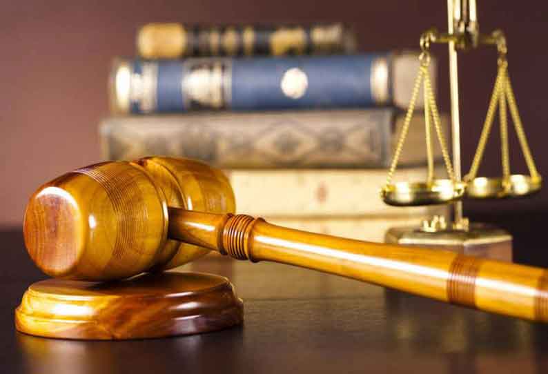 லஞ்ச ஒழிப்பு சோதனையில் ரூ.51 லட்சம் சிக்கிய சம்பவம்: உதவி செயற்பொறியாளர் உள்பட 5 பேர் மீது வழக்குப்பதிவு; கோர்ட்டில் பணம் ஒப்படைப்பு