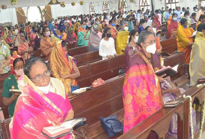 தேவாலயங்களில் சிறப்பு பிரார்த்தனை