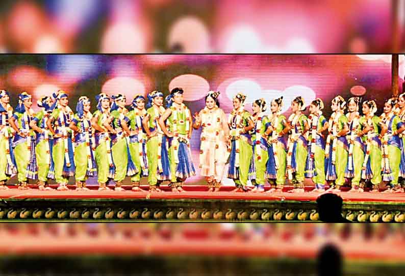 மாமல்லபுரம் நாட்டிய விழாவில் ஆண்டாள் திருப்பாவை பரத நாட்டியம்