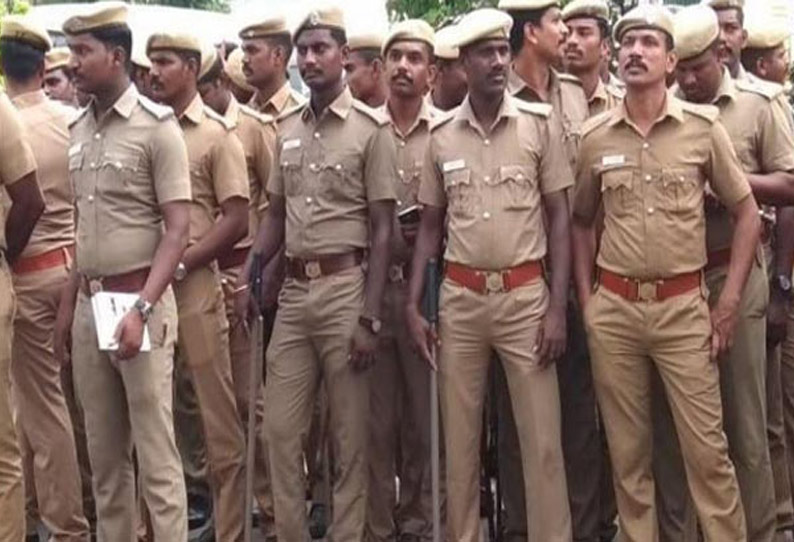 புத்தாண்டு, பொங்கல் பண்டிகை கொண்டாட்டத்தையொட்டி செங்கல்பட்டு மாவட்டத்தில் 700 போலீசார் பாதுகாப்பு பணியில் ஈடுபடுவர்: போலீஸ் சூப்பிரண்டு