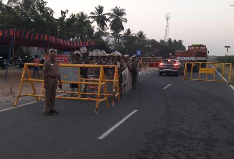 சசிகலா இன்று சென்னைக்கு செல்வதால் தவுட்டுப்பாளையத்தில் போலீசார் குவிப்பு