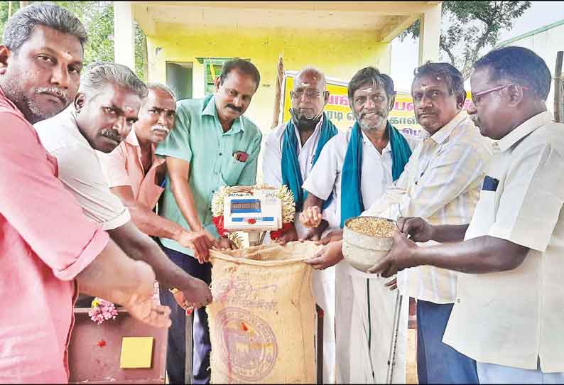 விவசாயிகளின் கோரிக்கையை ஏற்று நெல் கொள்முதல் நிலையம் திறப்பு கலெக்டர் நடவடிக்கை