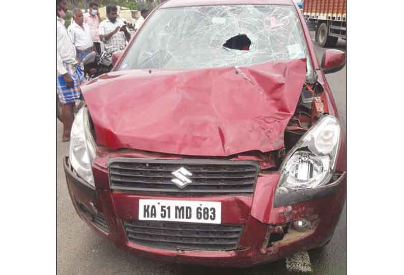 நொய்யல் அருகே மொபட் மீது கார் மோதி தம்பதி பலி மகள் வீட்டிற்கு வந்தபோது பரிதாபம்