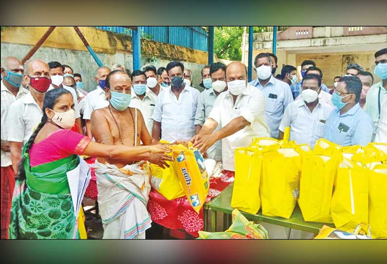 இந்துசமய அறநிலையத்துறை சார்பில் கொரோனா நிவாரண உதவி