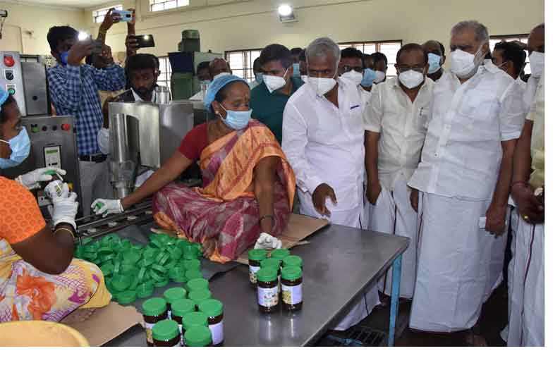 பழனி முருகன் கோவிலில் ஓராண்டுக்குள் கும்பாபிஷேகம் அமைச்சர் சேகர்பாபு பேட்டி