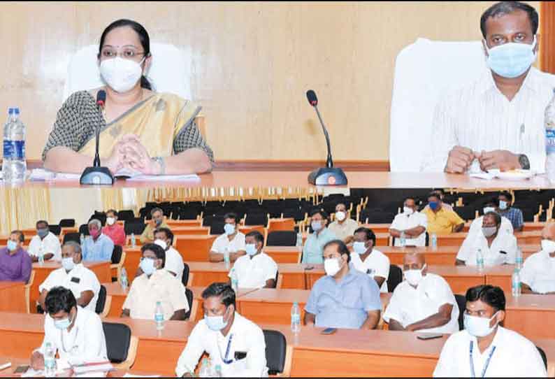 கல்குவாரிகளில் வெடி பொருட்களை பயன்படுத்தும்போது உரிய பாதுகாப்பை உறுதி செய்ய வேண்டும் கலெக்டர் தகவல்