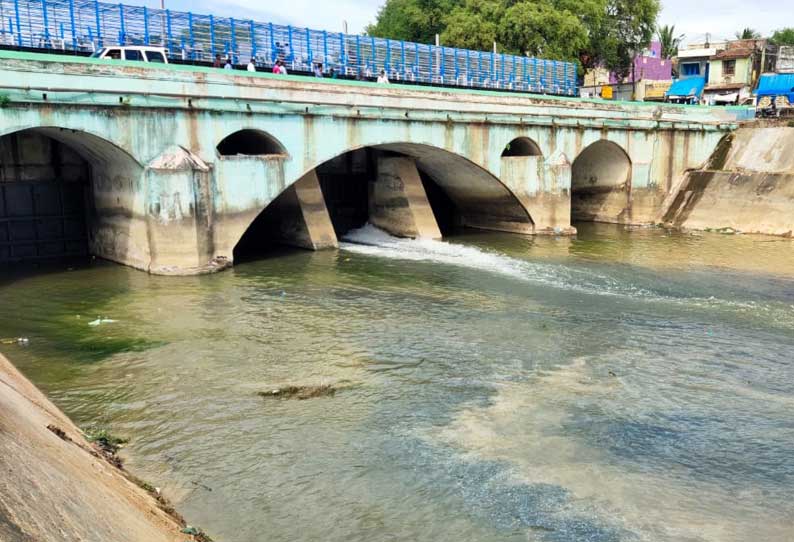 கடைமடைக்கு வந்து சேர்ந்தது காவிரி நீர்: கீழணையில் இருந்து வீராணம் ஏரிக்கு தண்ணீர் திறப்பு விவசாயிகள் மகிழ்ச்சி