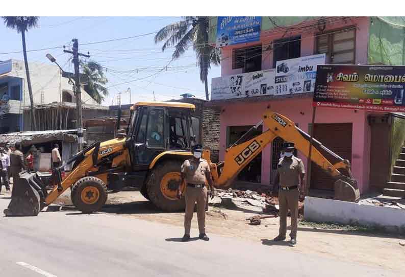 போளூர் பகுதியில் சாலை விரிவாக்கத்துக்கு கட்டிடங்கள் அகற்றும் பணி தொடங்கியது