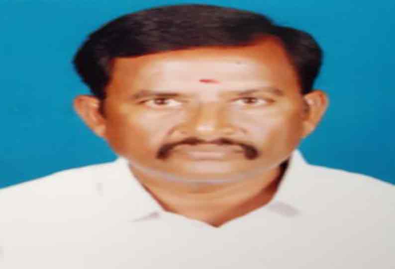 கோபி அருகே பஸ் ஓட்டும்போது திடீர் நெஞ்சு வலி; டிரைவர் சாவு சாதுர்யமாக நிறுத்தியதால் பயணிகள் உயிர் தப்பினர் கோபி அருகே பஸ் ஓட்டும்போது திடீர் நெஞ்சு வலி; டிரைவர் சாவு சாதுர்யமாக நிறுத்தியதால் பயணிகள் உயிர் தப்பினர்