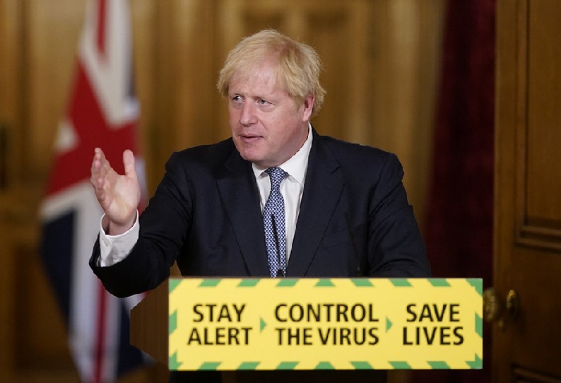 இங்கிலாந்தில் வரும் 19ந்தேதி முதல் அனைத்து கொரோனா கட்டுப்பாடுகளுக்கும் தளர்வு; பிரதமர் அறிவிப்பு