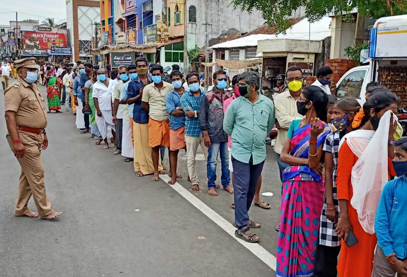 சிதம்பரம் நடராஜர் கோவிவில் ஆனித்திருமஞ்சன தரிசன விழா