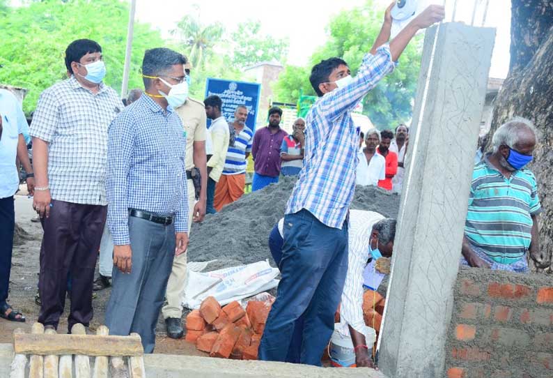 வளர்ச்சி திட்டப்பணிகளை கள்ளக்குறிச்சி கலெக்டர் ஸ்ரீதர் ஆய்வு