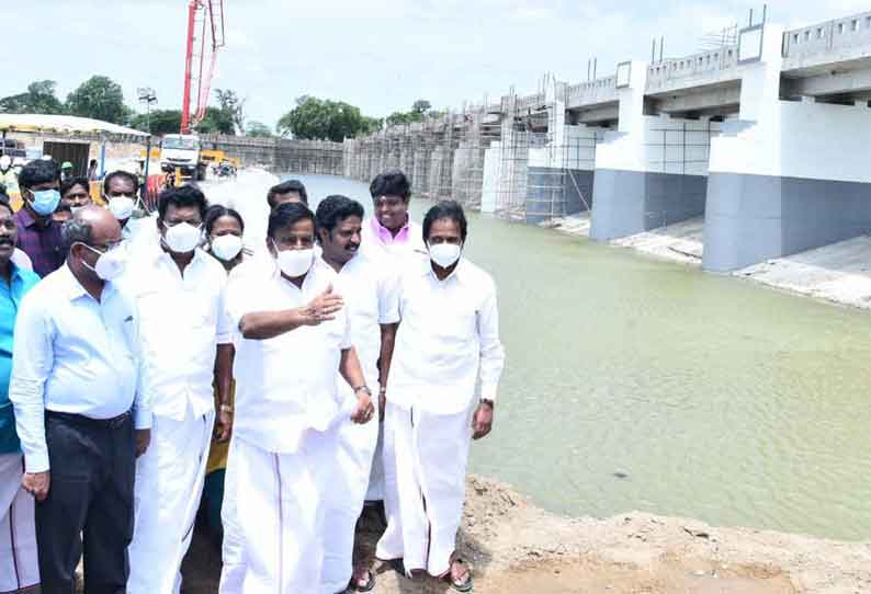 முக்கொம்பு அணை கட்டுமான பணிகள் அனைத்தும் டிசம்பரில் முடிந்துவிடும்- அமைச்சர் கே.என்.நேரு பேட்டி